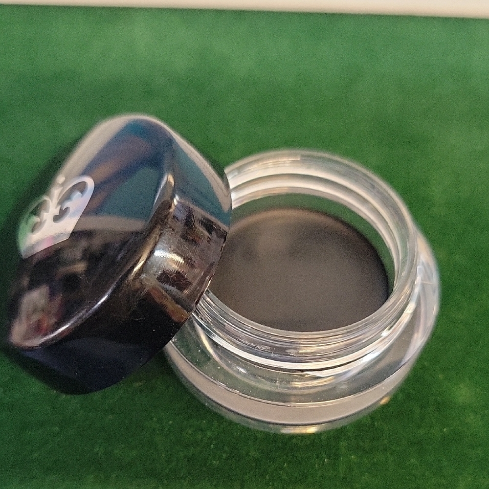 Rimmel London 001 Black Gel Eyeliner 2.4g New Jar